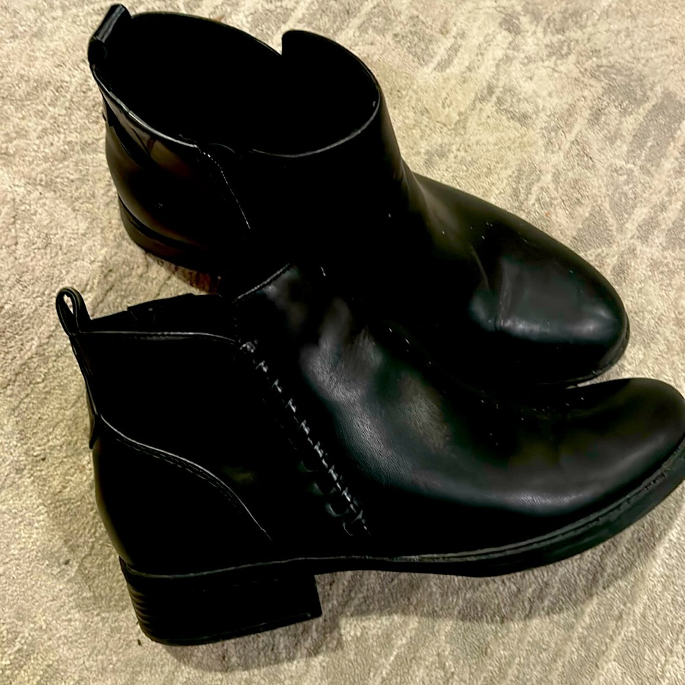 Stylish Black Booties